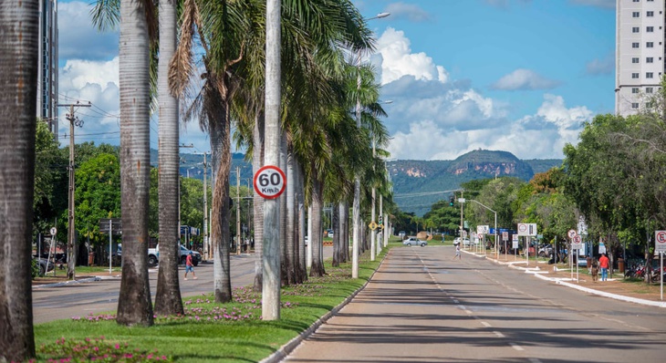 Uma das principais avenidas comerciais de Palmas, JK ganhará infraestrutura de iluminação moderna e mais eficiente