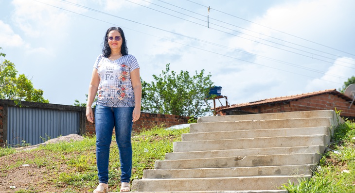Solicitada pela professora Osita Nepomuceno, escadaria construída pela Seisp facilitou o acesso entre os bairros Vale do Sol e Morada do Sol em Taquaralto