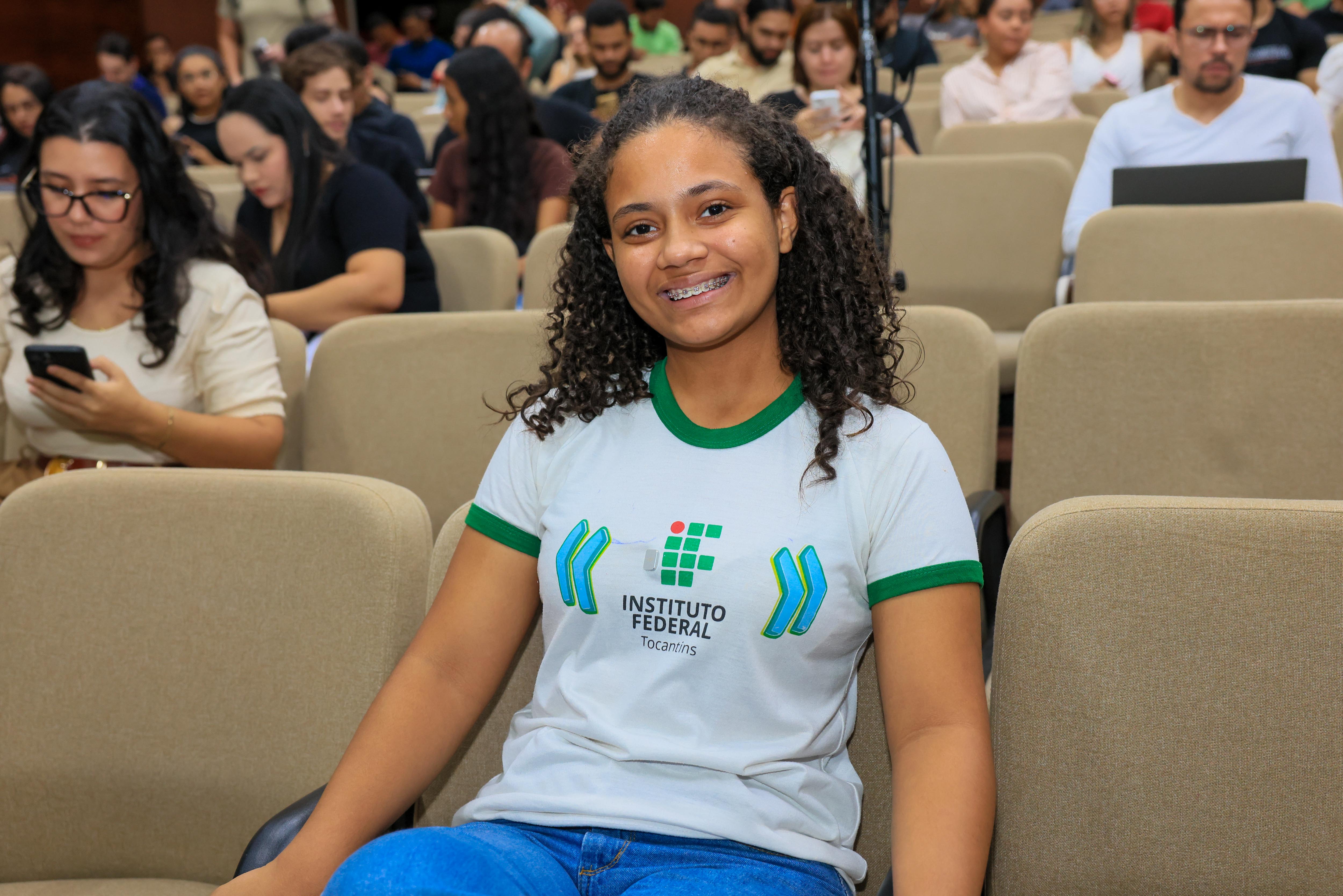 A jovem Marcela da Costa Silva compartilhou sua experiência e destacou a importância da capacitação