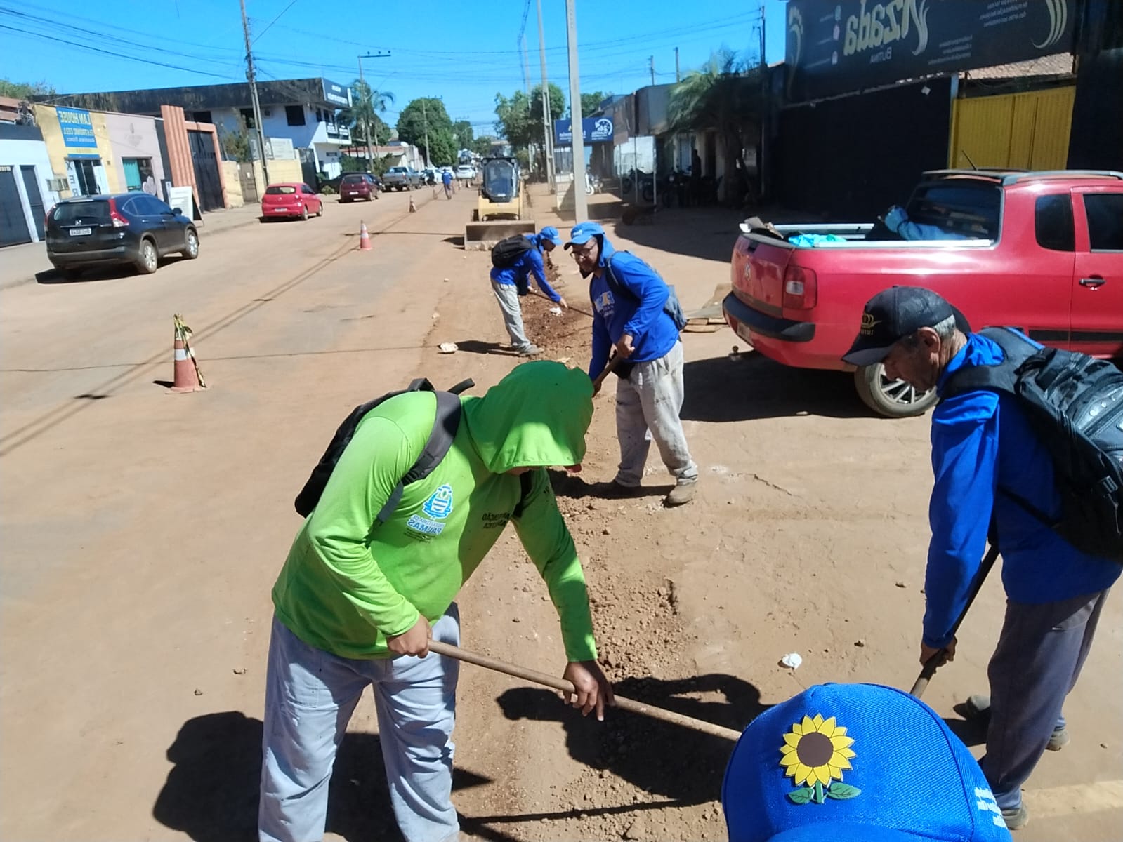 Prefeitura de Palmas inicia recapeamento em importante avenida comercial de Taquaralto