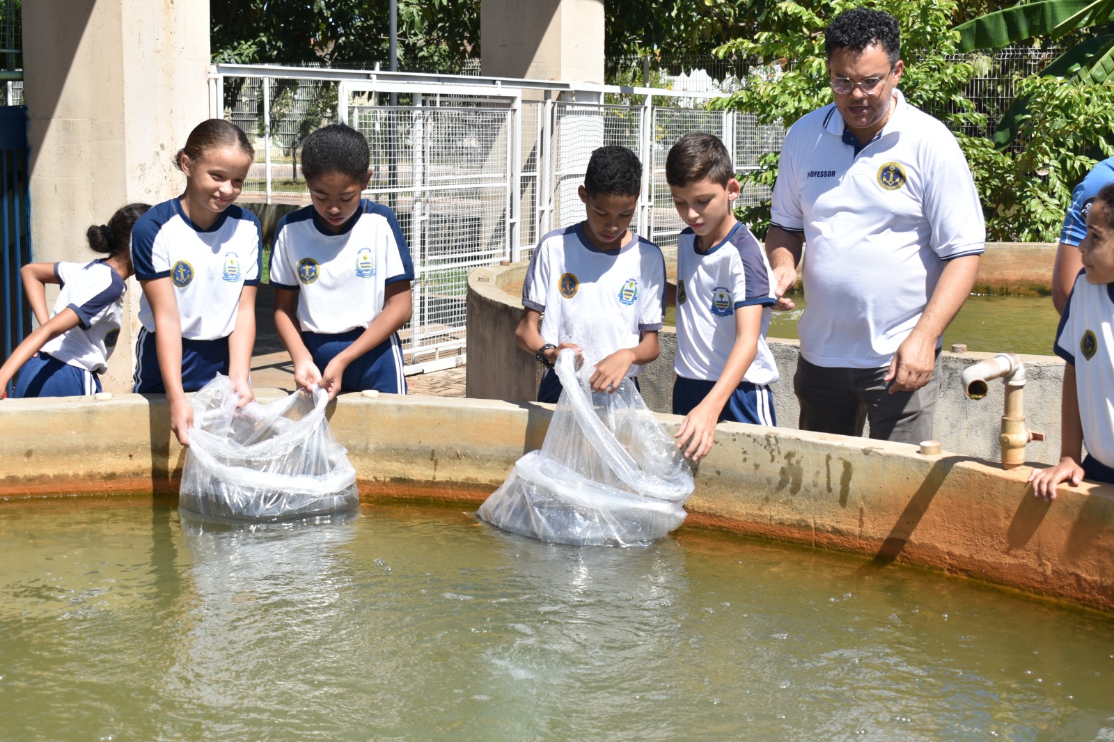 ETI Almirante Tamandaré promove Feira do Peixe e movimenta comunidade escolar com produção dos próprios alunos