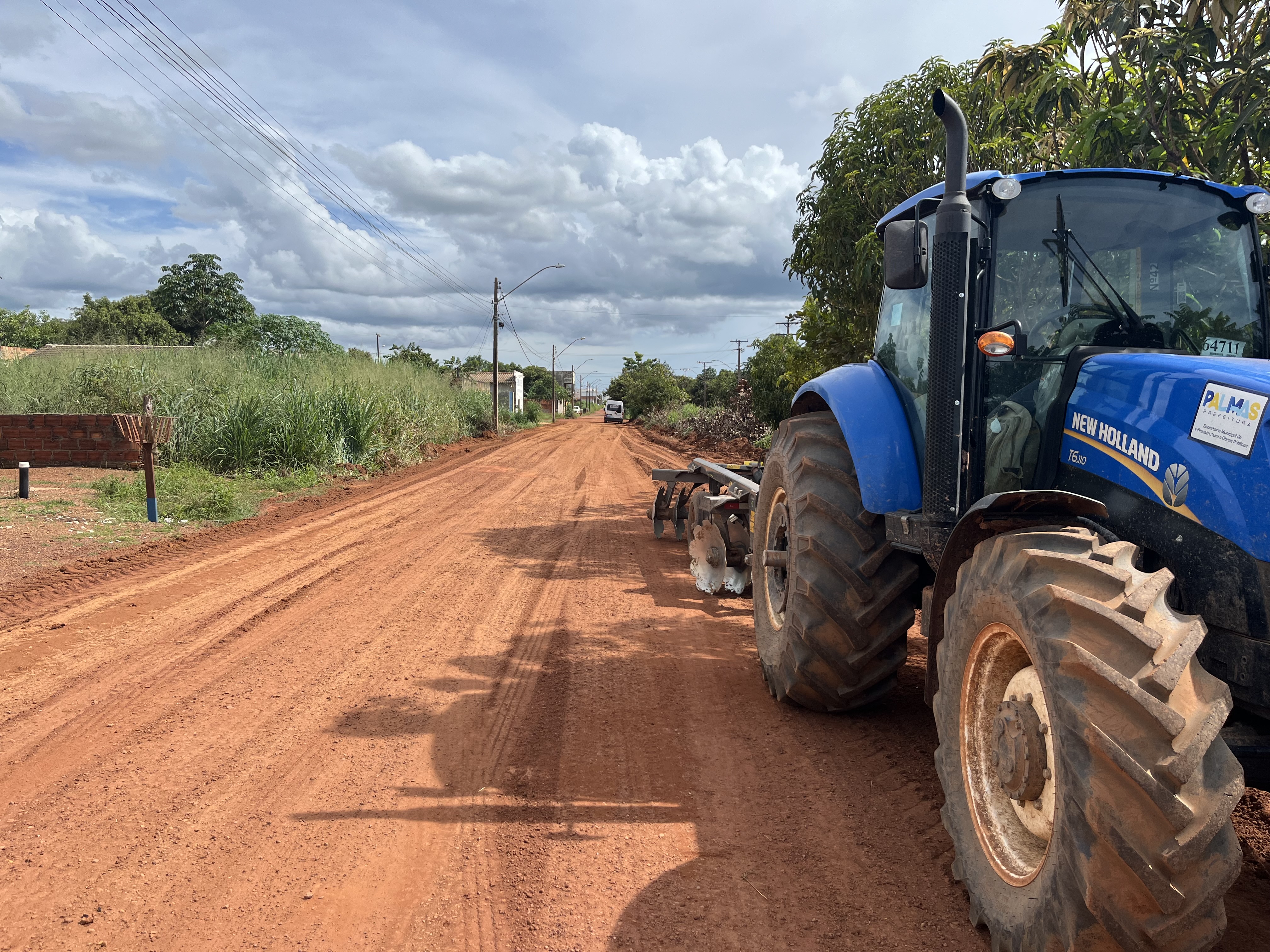 Prefeitura de Palmas intensifica serviços de manutenção de vias em Taquaruçu Grande e no Bela Vista