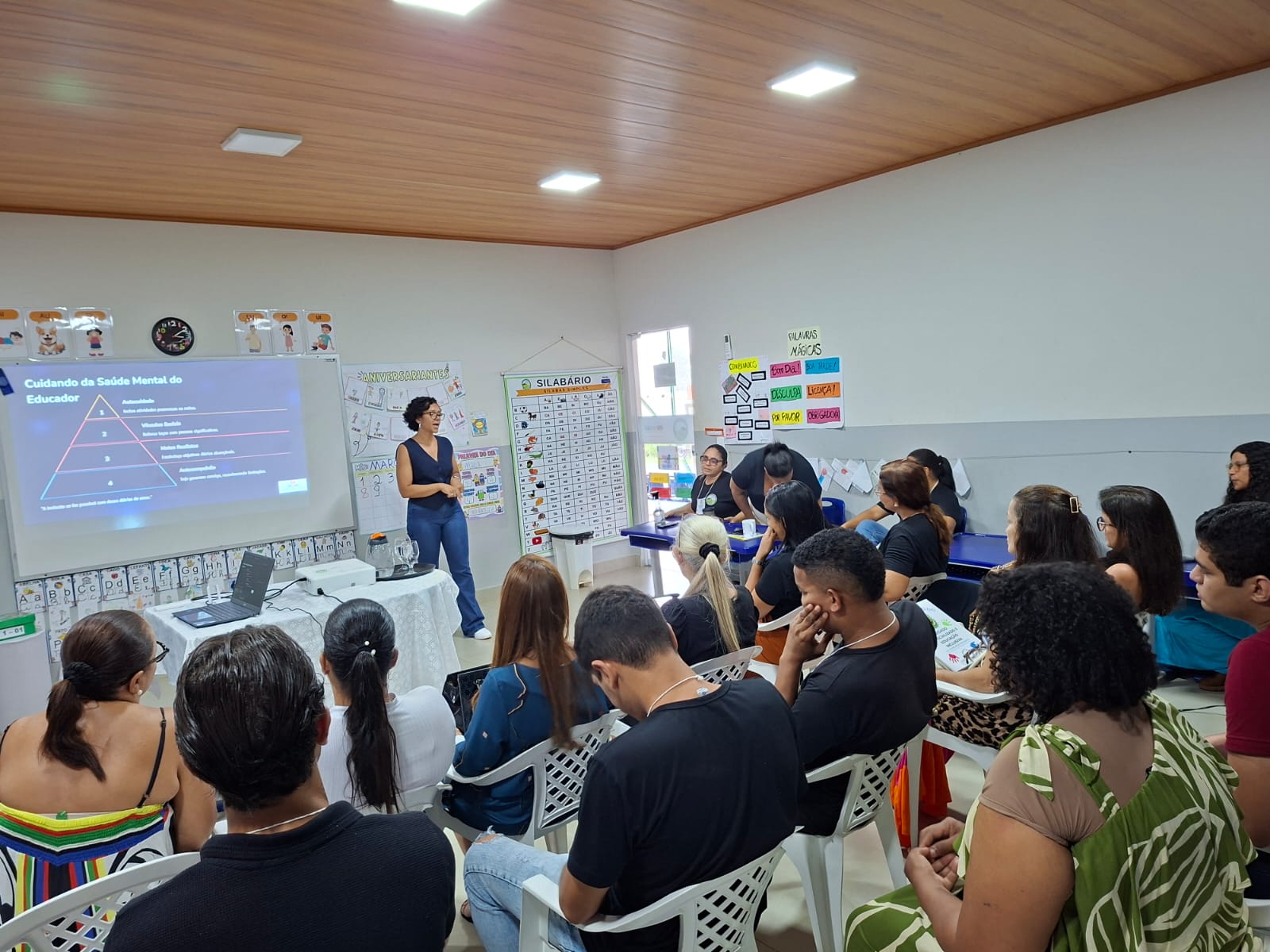 Formação em Palmas fortalece práticas inclusivas para cuidadores e equipe de apoio das escolas do campo