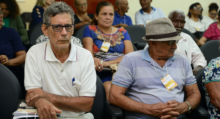 O aposentado Antônio de Paulo Bueno pediu mais celeridade e priorização do atendimento ao idoso na área da saúde