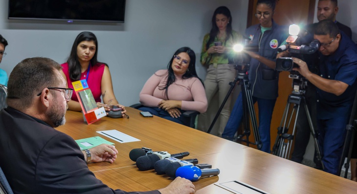 O presidente da ATCP, Eliezer Moreira de Barros, realizou a coletiva na manhã desta segunda-feira, 21, na Secom Palmas; evento reuniu jornalistas da imprensa local
