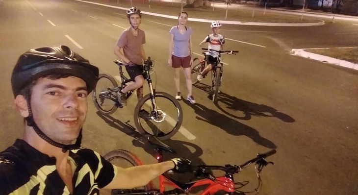 Ciro Pilger e família curtindo o Bike na Pista