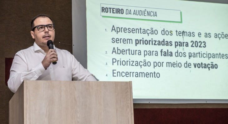 Secretário Gustavo Bottós: "a gestão da prefeita Cinthia implementou ações concretas de desburocratização contemplando mais de 600 atividades"