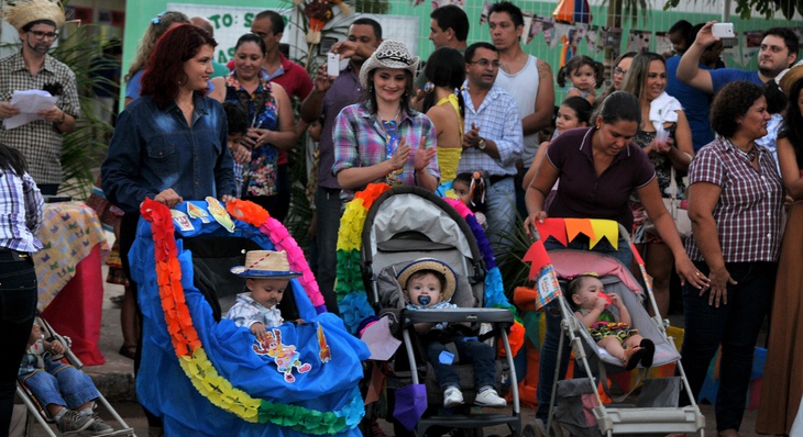 Crianças dos Cmeis de Palmas também participam das festas juninas