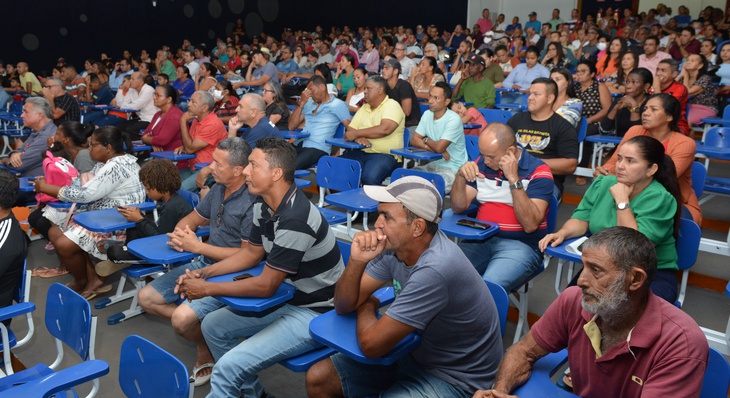 Moradores do setor Irmã Dulce compareceram em peso ao evento de apresentação do pré-projeto