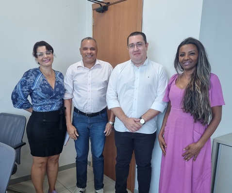 Secretário Higor Franco recebe coordenadores do Incubadora Social Maria Santana e Daniel Barbosa na Secretaria de Políticas Sociais e Igualdade Racial