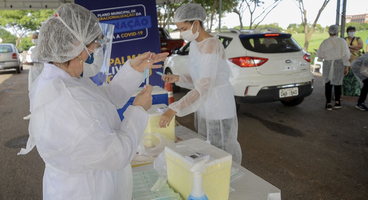 Em Palmas já foram aplicadas 12.713 doses da vacina Coronavac em pessoas que pertencem aos grupos prioritários