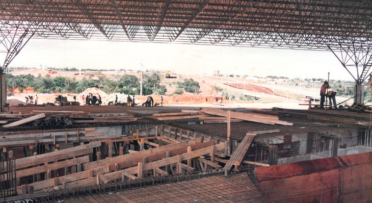 O Espaço Cultural de Palmas foi construído entre os anos de 1994 e 1996