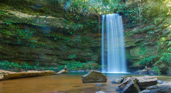 Cachoeiras de Taquaruçu atraem turistas em busca de aventura e contato com a natureza