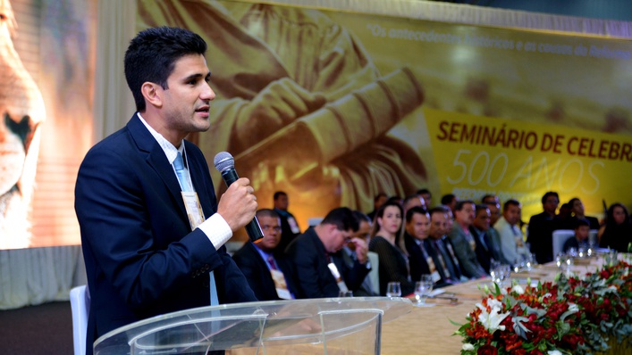 Além de líderes religiosos, o evento de abertura contou também com a presença do vereador Tiago Andrino