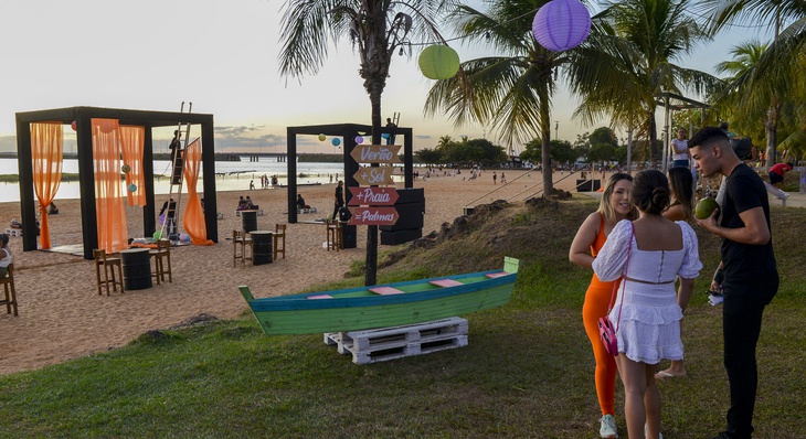 Ponto de encontro dos amigos, a  praia da Graciosa, recebe palmeses e turistas