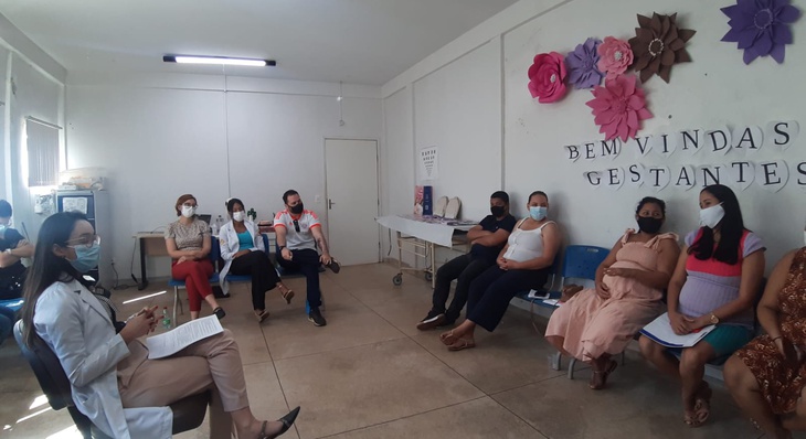 Dia D da Gestante e Parceiro na USF Valéria Martins foi conduzido pela médica residente da Fesp, Milena Vidal