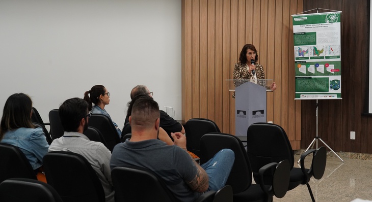 Promotora de Justiça, Kátia Galheta, durante apresentação de projetos de Parques Urbanos de Palmas