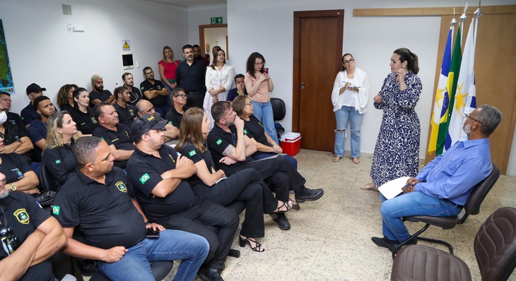 Prefeita Cinthia Ribeiro destaca a importância de valorizar o trabalho dos fiscais