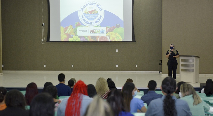 Secretária Cleizenir dos Santos fala da importância das boas práticas alimentares nas escolas
