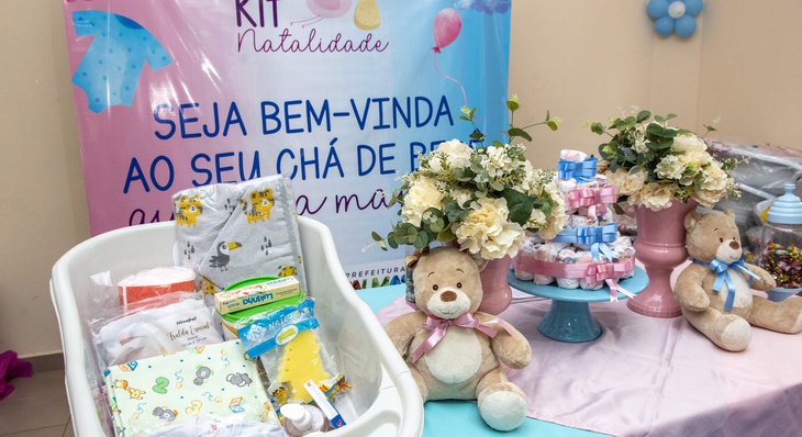 Mamães atendidas pelos Cras de Palmas recebem o benefício do kit natalidade em chá de bebê que aconteceu nesta quinta-feira, 22