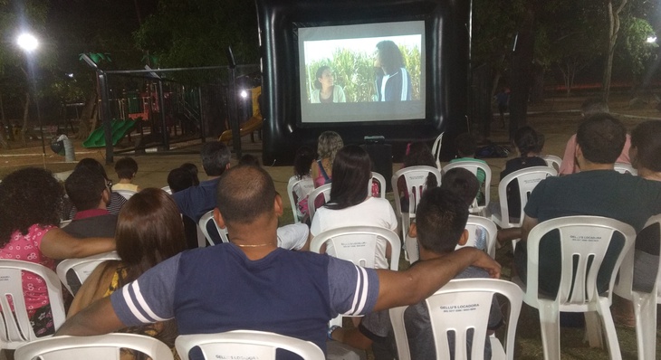 Público também assistiu à produção tocantinense ‘Sobre Rodas’, exibida gratuitamente no Parque