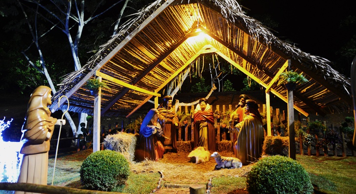 Presépio foi desmontado em alusão ao Dia de Santos Reis comemorado 6 de janeiro