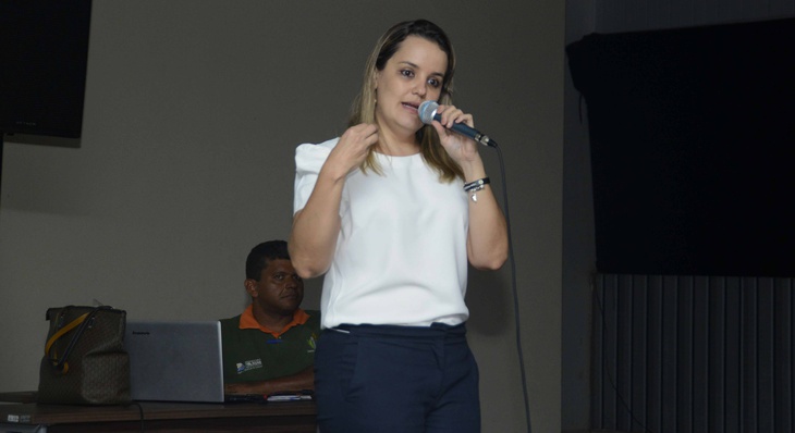 A palestrante e nutricionista Tatiana Evangelista da Silva Rocha