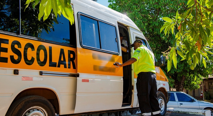 Prefeitura prorroga prazo para vistoria de vans utilizadas no transporte escolar
