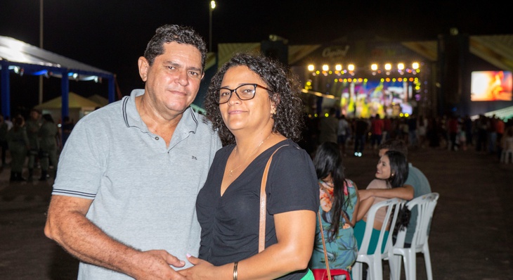 Casal João Messias e Zeira aproveitaram segunda noite do Capital da Fé