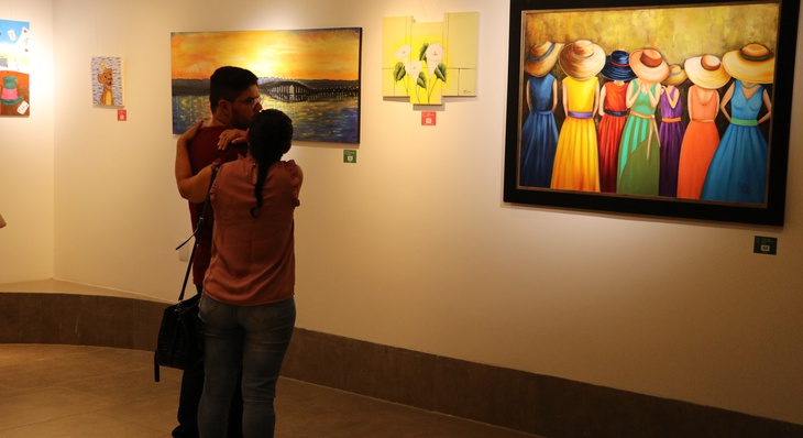 Abertura da exposição coletiva dos selecionados para o VI Salão de Novos Artistas