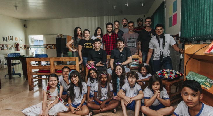 Filmado na Escola Municipal Beatriz Rodrigues, o processo de produção foi acompanhado pelos alunos e toda a comunidade escolar