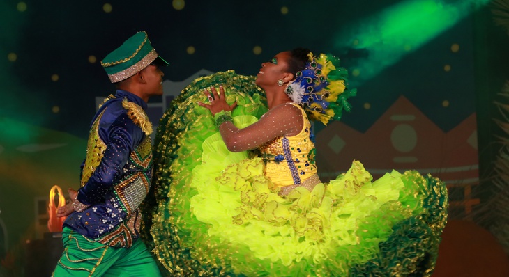 Junina Fogo da Cumbuca levou o verde e amarelo para o palco
