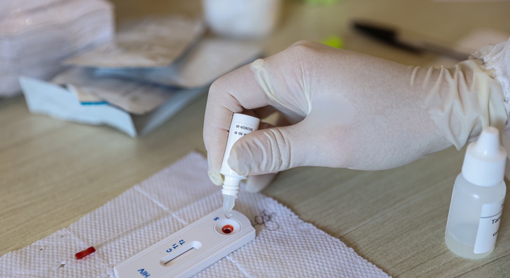 Testes rápidos de Infecções Sexualmente Transmissíveis é uma das atividades ofertadas no Centro de Atenção Especializada