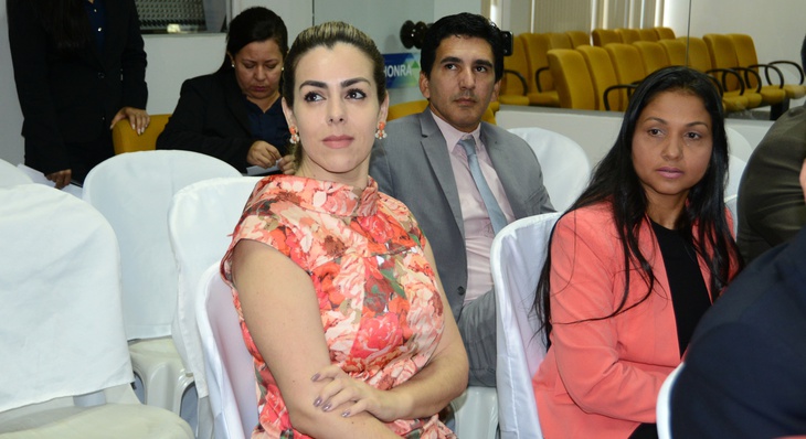 Cinthia Ribeiro: “Somos 30 mil mulheres  chefes de família e não nos colocamos na posição de ‘coitadinhas’ "