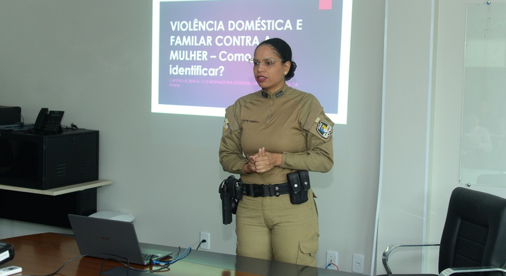 Atividades contaram com apoio da capitã da Polícia Militar da Patrulha Maria da Penha, Flávia Roberta Pereira