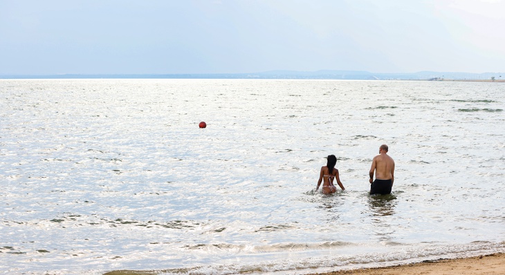Qualidade da água nas praias de Palmas permite que palmense desfrute de lazer e fuja do calor