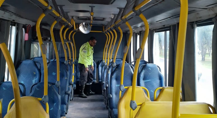 Dezenove ônibus de Palmas foram vistoriados nessa segunda-feira,17, pelos agentes de Trânsito da Capital