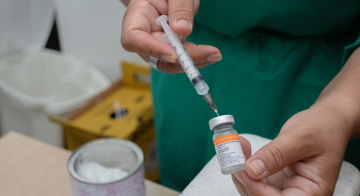 Horário de atendimento para vacinação deve ser agendado no site Vacina Já