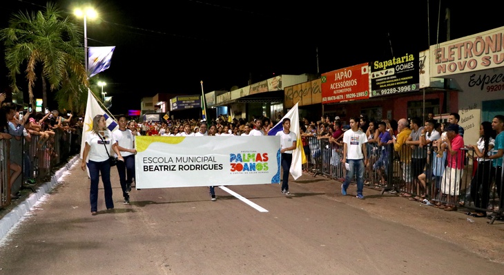 Desfile cívico-militar é tradição no aniversário de Palmas