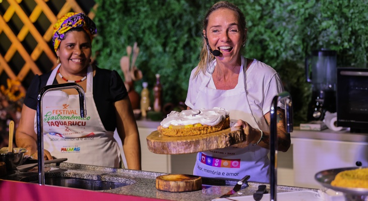 Carole Crema apresentou uma reediçao da torta Banoffi usando ingredientes da culinária local