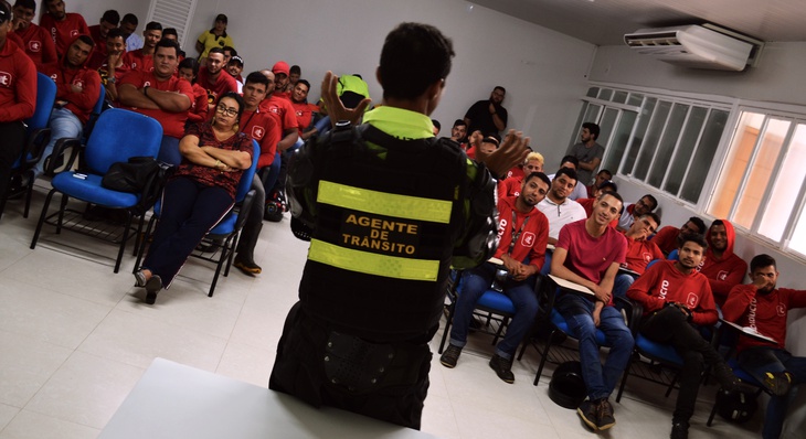 Ação educativa foi realizada no auditório da Acipa (Associação Comercial e Empresarial de Palmas), na quadra 103 Norte