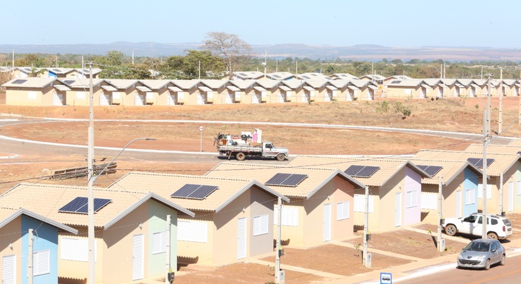Empreendimento habitacional Jardim Vitória II foi entregue a 500 famílias já com energia solar