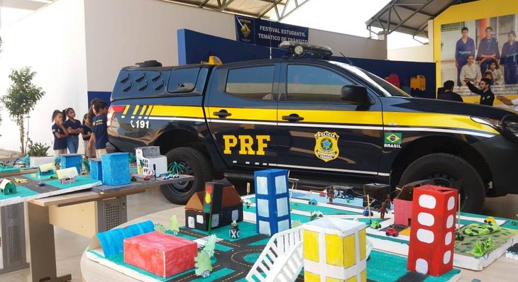 Exposição contou ainda com veículos utilizados pela PRF