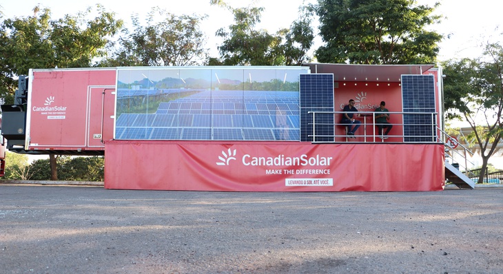 O treinamento faz parte do Road Show Canadian Solar, um projeto itinerante que vai rodar todo o Brasil, ofertando mão de obra qualificada no mercado, gerando mais oportunidades de empregos e renda