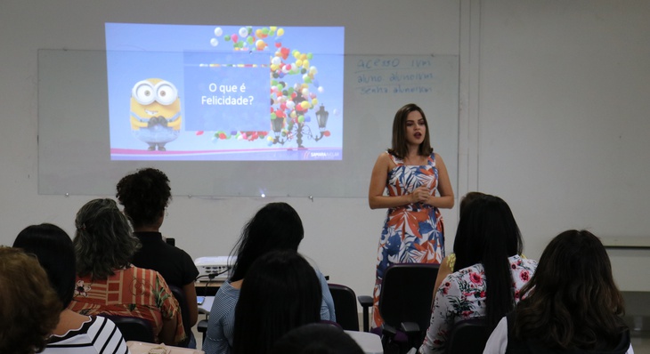 Samara Avelar ministrou a palestra 'A felicidade faz brilhar'