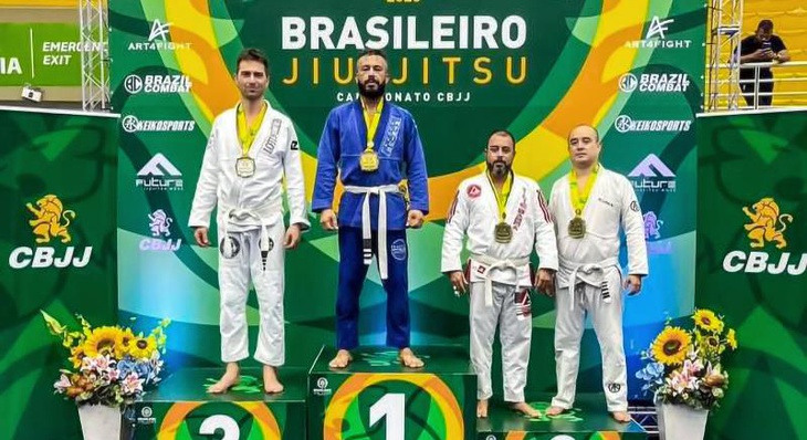 1º Colocado Hayder Martins garantiu medalha de ouro no Campeonato Brasileiro de Jiu-jítsu em Barueri em SP