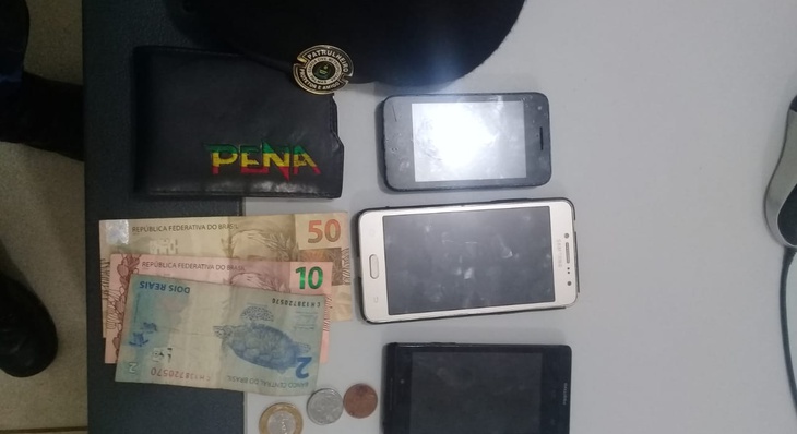 Objetos roubados encontrados com suspeitos em abordagem nessa segunda, 21, na região Sul de Palmas