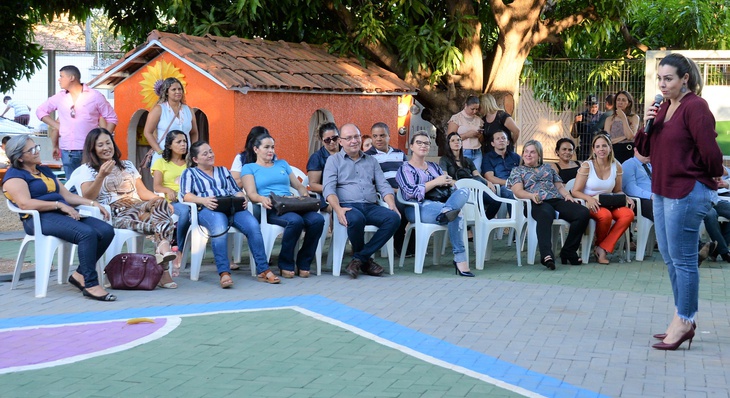 A abertura  da programação ocorreu na tarde dessa segunda-feira, 19, no Cmei Ciranda Cirandinha, na região Norte da Capital