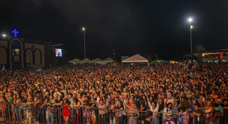 Público mostrou que estava ansioso pelo retorno dos eventos em Palmas e lotou o 30º Arraiá da Capital