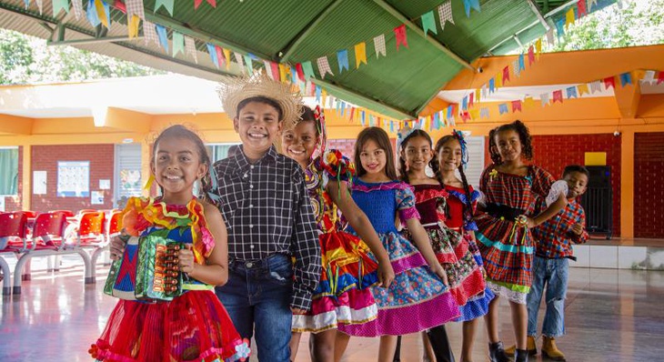 Projeto pedagógico teve as festas juninas como tema na Escola Municipal Rosemir